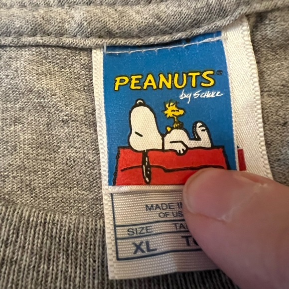 Peanuts Snoopy In Santa Costume With Cookies Vintage Gray T-Shirt FLAW Size XL - Picture 4 of 11